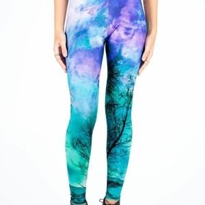 Blackmilk forest in the sky leggings💜